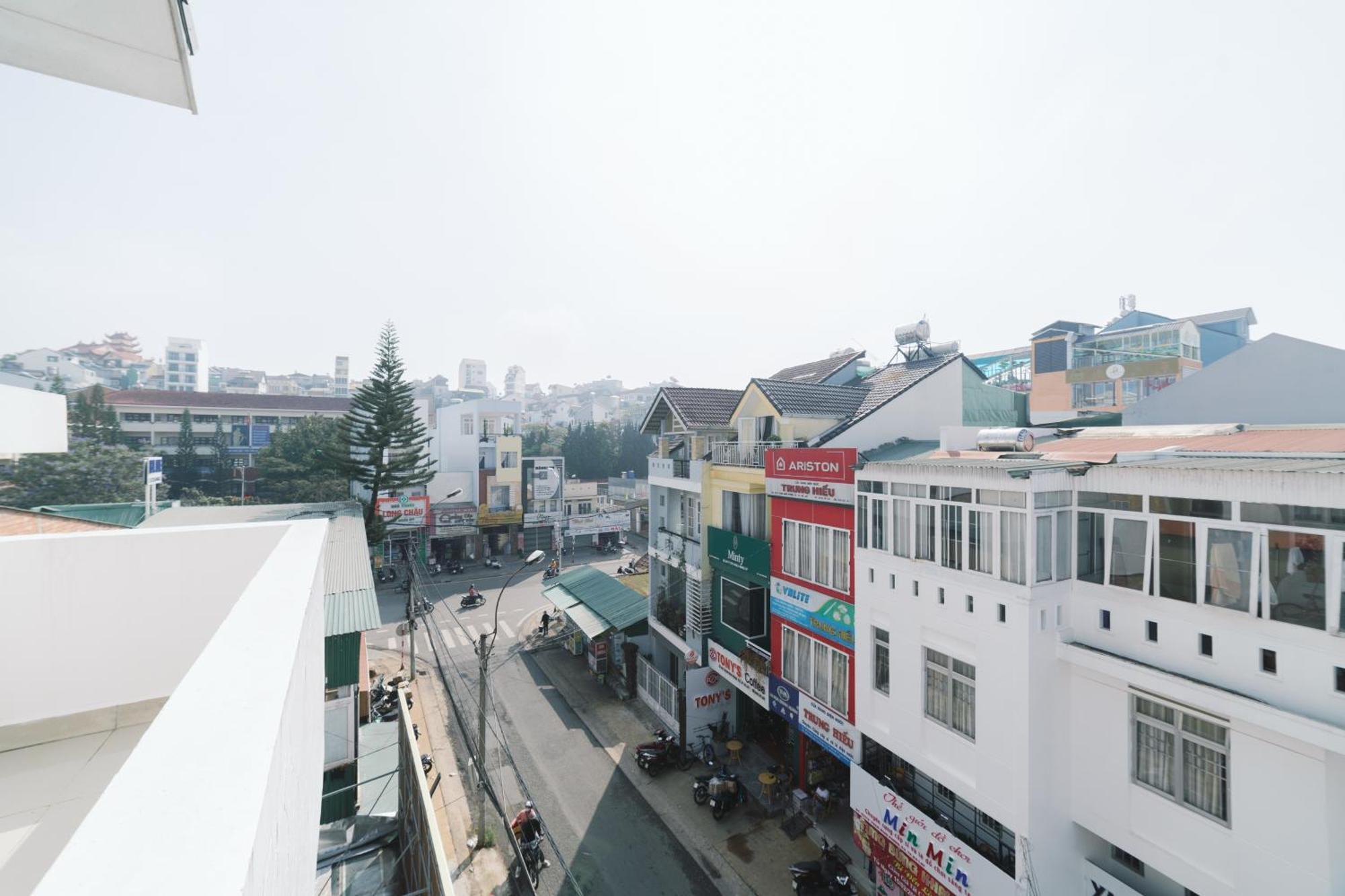 Mat Troi Vang Dalat Hotel Экстерьер фото
